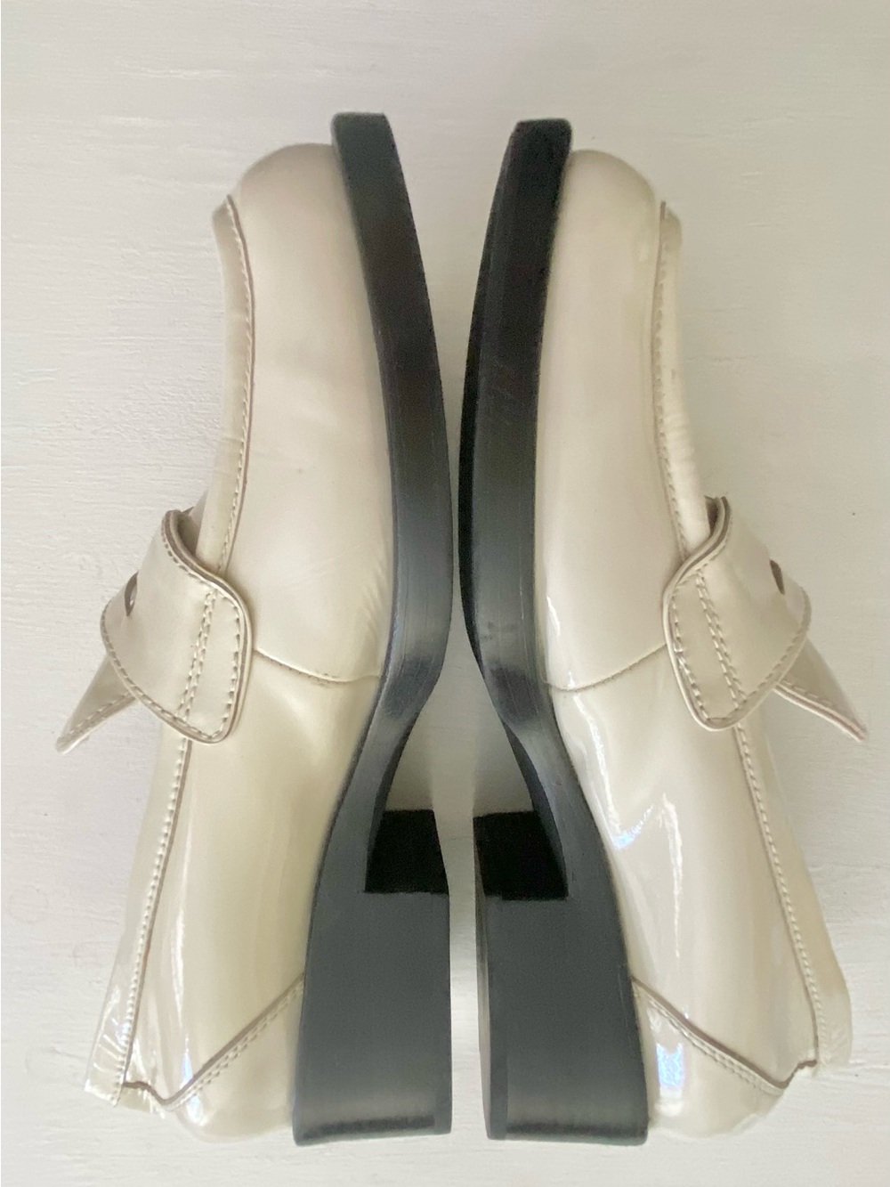 Jeffrey Campbell crinkle patent leather chunky loafers in ivory size 11 HTF - Picture 6 of 13